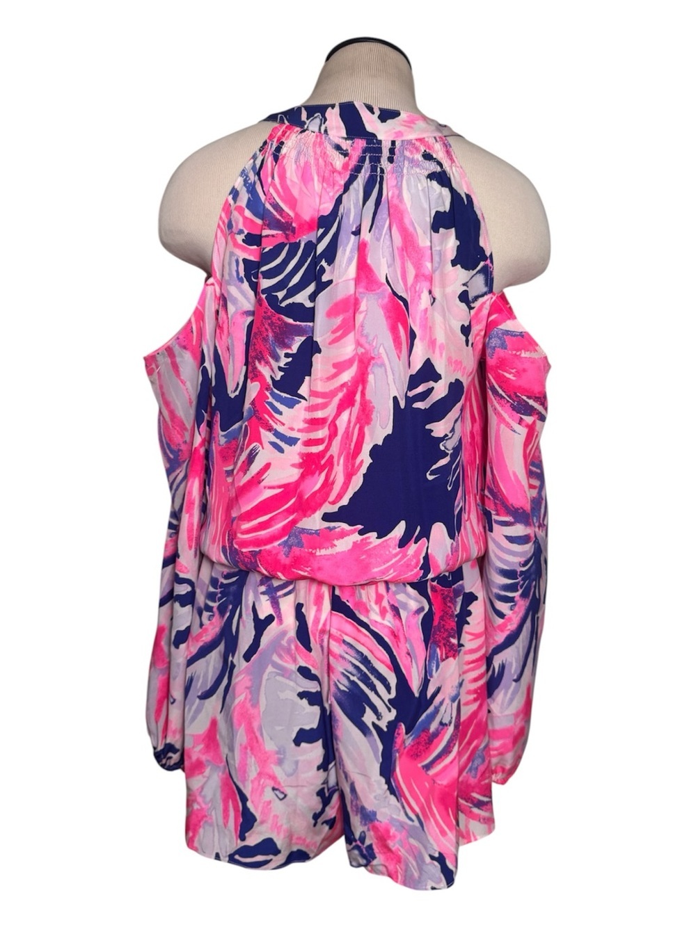 Lilly Pulitzer Pink and blue printed Sunny Shoulder Elsa 100% Silk Romper size M - Picture 6 of 10